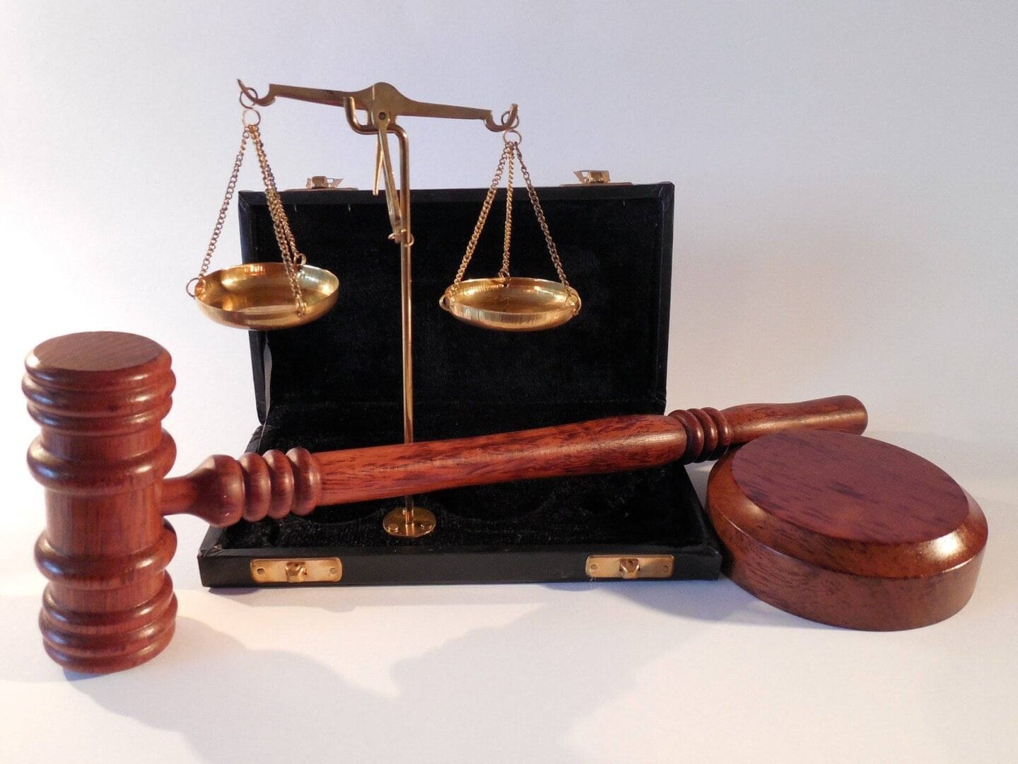 Intro to Law and Justice - *Bundle Pack* Full Course PPTs and Teacher's Guide